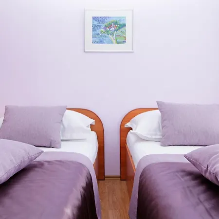 Holiday Apartments Lidija Bol Exterior photo