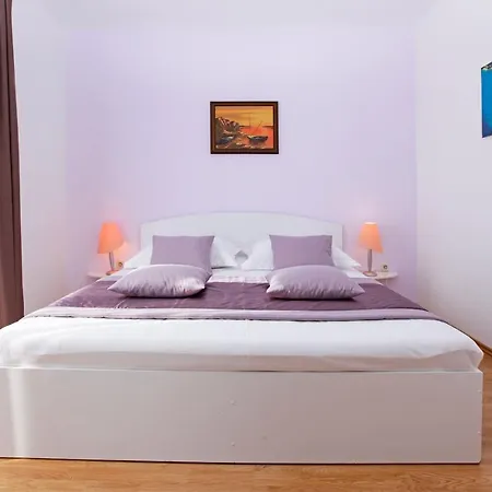 Holiday Apartments Lidija Bol Exterior photo